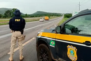 Imagem ilustrativa da imagem Operação Ano Novo: PRF aponta queda de acidentes e mortes nas rodovias