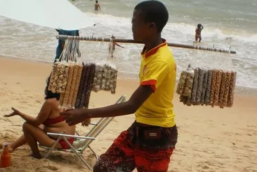Imagem ilustrativa da imagem Pernambuco amplia combate ao trabalho infantil com nova edição do Praia Legal