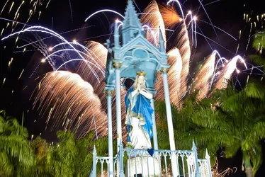 Imagem ilustrativa da imagem Prefeitura anuncia 40 atrações em três polos descentralizados do Virada Recife 2025