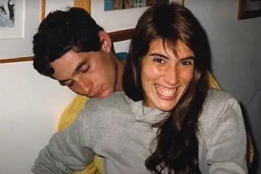 Imagem ilustrativa da imagem Quem é Adriane Yamin, que teve 'namoro secreto' com Senna aos 15 anos?