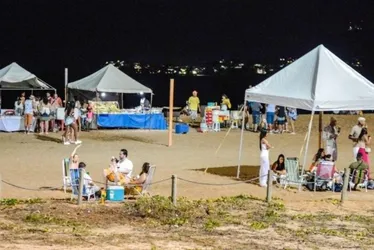 Imagem ilustrativa da imagem Reservas de espaço para tendas na Praia de Camburi no réveillon começam segunda