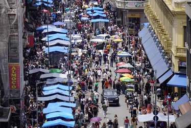 Imagem ilustrativa da imagem Rua 25 de Março na mira do governo dos EUA. Entenda