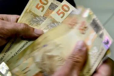 Imagem ilustrativa da imagem Segunda parcela do décimo terceiro deve ser paga até esta sexta-feira