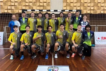 Imagem ilustrativa da imagem Seleção capixaba de handebol é vice-campeã brasileira no masculino