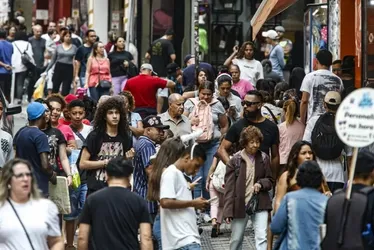 Imagem ilustrativa da imagem Serasa: número de pessoas endividadas no país chega a 73 milhões