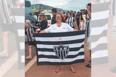 Imagem ilustrativa da imagem Torcedores do Espírito Santo fazem festa na final da Libertadores
