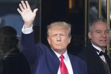 Imagem ilustrativa da imagem Trump publica nas redes sociais mapa em que Canadá aparece como parte dos EUA