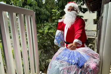 Imagem ilustrativa da imagem “Venci a dor de perder cinco familiares como Papai Noel”, diz advogado
