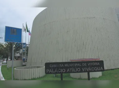 Bolsonaro retira lesões na pele; entenda o procedimento médico