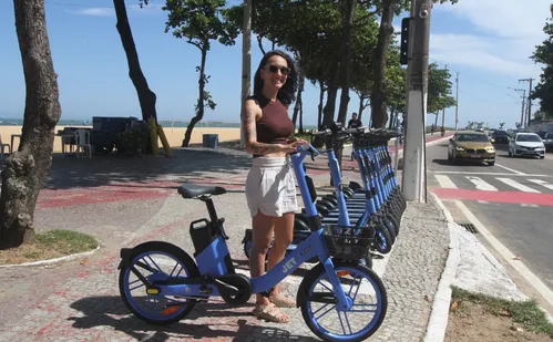 
          Imagem ilustrativa da imagem 140 bicicletas elétricas de aluguel chegam às ruas
          