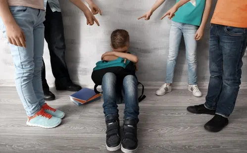 
          Imagem ilustrativa da imagem 900 adolescentes fazem cirurgia plástica para fugir do bullying
          