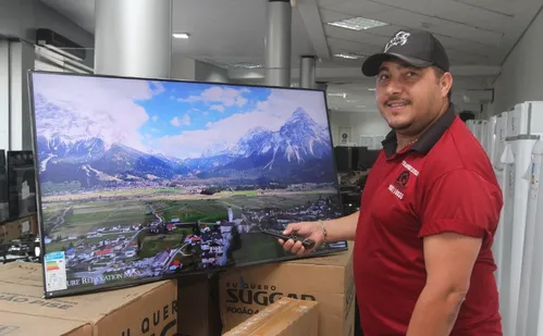 
          Imagem ilustrativa da imagem A Tribuna vai sortear TVs que atendem a comando de voz
          