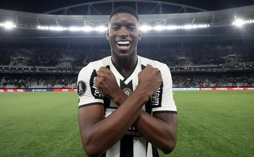 
          Imagem ilustrativa da imagem Luiz Henrique supera Messi e é eleito Rei da América
          