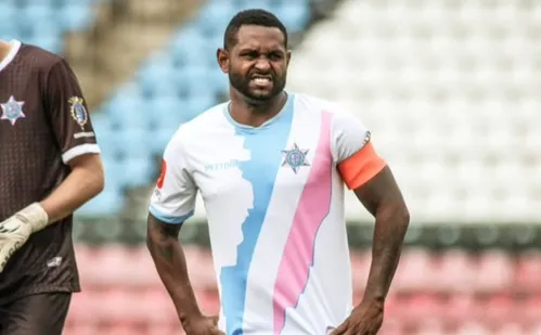 
          Imagem ilustrativa da imagem Atacante Jobson, ex-Botafogo, jogará o Capixabão de 2025
          