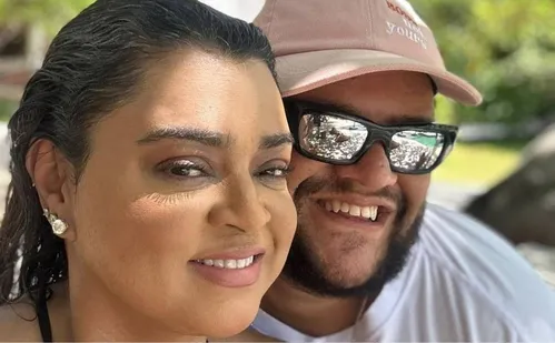 
          Imagem ilustrativa da imagem Ator visita Preta Gil e revela 'crush' da apresentadora por enfermeiro: 'está bem'
          