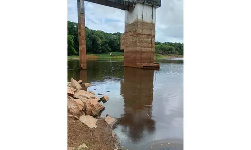 
          Imagem ilustrativa da imagem Ausência de chuvas e altas temperaturas afetam abastecimento em 62 municípios
          