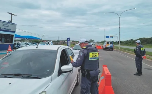 
          Imagem ilustrativa da imagem Blitze do bafômetro todos os dias na saída das praias no ES
          