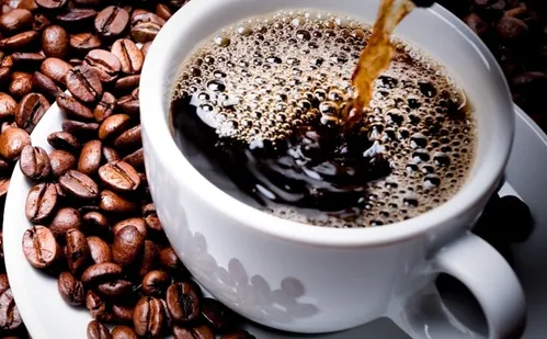 
          Imagem ilustrativa da imagem Brasileiros consomem mais café do que feijão
          