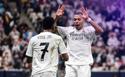 
          Imagem ilustrativa da imagem Com gols de Vini Jr. e Rodrygo, Real Madrid é campeão Intercontinental de Clubes
          