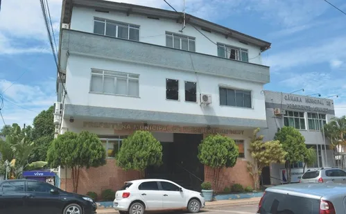 
          Imagem ilustrativa da imagem Concurso na prefeitura de Presidente Kennedy com salários de até R$ 5.959
          