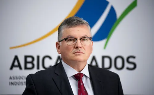 
          Imagem ilustrativa da imagem Demissões com fim da desoneração
          