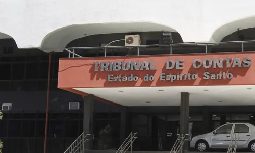 
          Imagem ilustrativa da imagem Deputados do ES aprovam reajuste de 15% para servidores do Tribunal de Contas
          