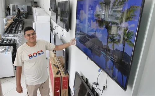 
          Imagem ilustrativa da imagem Edição de A Tribuna desta terça-feira tem 2 cupons para concorrer a TVs
          