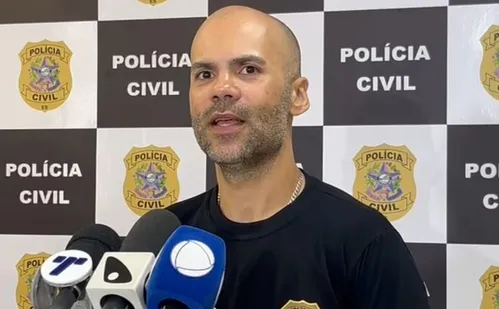 
          Imagem ilustrativa da imagem Empresário do ES falsificava documentos do Exército para vender armas
          