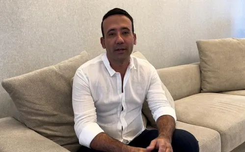 
          Imagem ilustrativa da imagem Empresário preso por agredir ex-companheiro na Ilha do Boi se manifesta
          