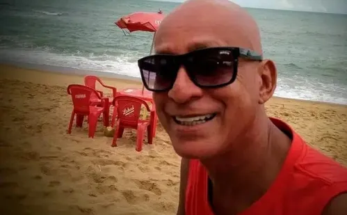 
          Imagem ilustrativa da imagem Empresário vai para UTI após briga em praia no Sul do ES
          