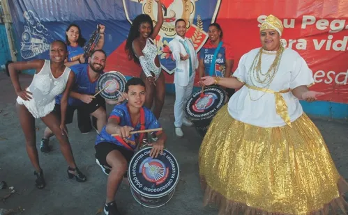 
          Imagem ilustrativa da imagem Festas antecipam o clima  do Carnaval. Confira a programação!
          