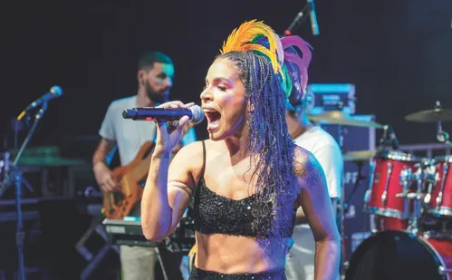 
          Imagem ilustrativa da imagem Festas antecipam o clima  do Carnaval. Confira a programação!
          