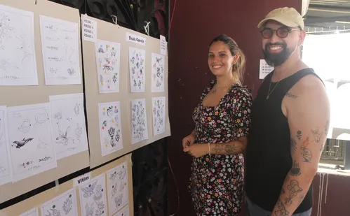 
          Imagem ilustrativa da imagem “Flash tatoo” conquista adeptos de todas as idades
          