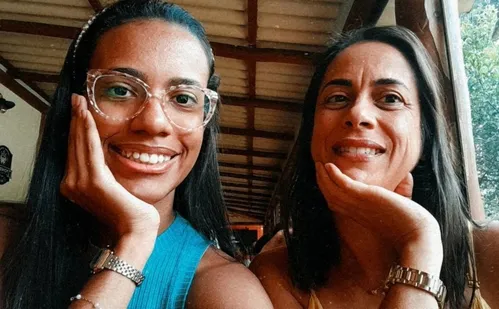 
          Imagem ilustrativa da imagem "Foi bem pesado, mas valeu a pena", diz aluna que ficou em 1º lugar no Ifes
          