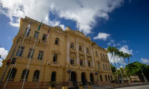 
          Imagem ilustrativa da imagem Governo de Pernambuco divulga calendário de pagamento dos servidores para 2025
          