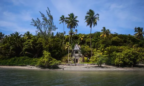 
          Imagem ilustrativa da imagem Governo irá reconstruir histórica ponte de Vila Velha, na Iha de Itamaracá
          