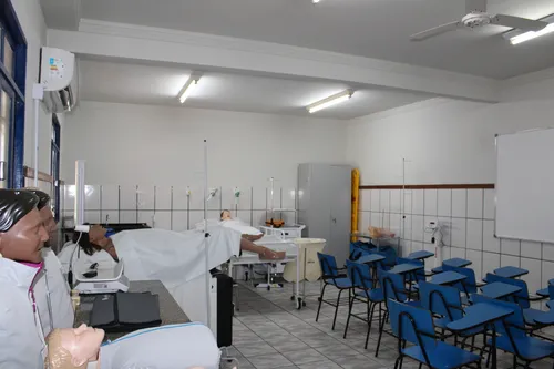 
          Imagem ilustrativa da imagem Graduação semipresencial na área de saúde
          