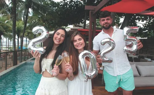 
          Imagem ilustrativa da imagem Guia com as atrações para curtir o Réveillon nas praias
          