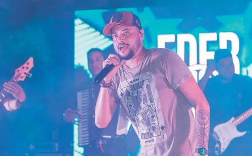 
          Imagem ilustrativa da imagem Guia com as atrações para curtir o Réveillon nas praias
          