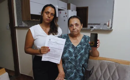 
          Imagem ilustrativa da imagem Idosa cai em golpe e fica com dívida de R$ 33 mil
          