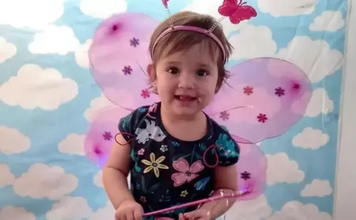 
          Imagem ilustrativa da imagem Mãe e padrasto são condenados pela morte de menina Sophia em MS
          