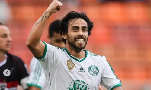 
          Imagem ilustrativa da imagem Justiça do Chile determina que Valdivia volte para a prisão
          