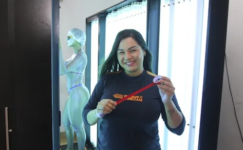 
          Imagem ilustrativa da imagem Liberada “marquinha” com bronze artificial
          