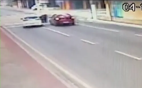 
          Imagem ilustrativa da imagem Líder do PCV vai à júri por ataque no Centro de Vitória
          