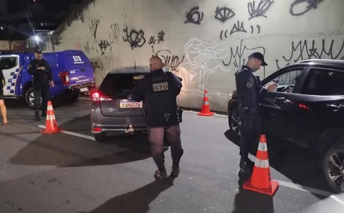 
          Imagem ilustrativa da imagem Mais de 100 blitze de trânsito no verão
          