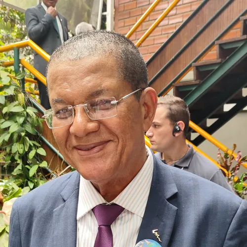 
          Imagem ilustrativa da imagem Maranata faz alerta para o mundo
          