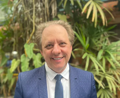 
          Imagem ilustrativa da imagem Maranata faz alerta para o mundo
          