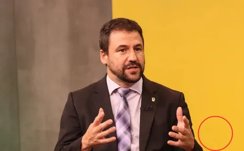 
          Imagem ilustrativa da imagem Meta rejeita soberania de países em ambiente digital, diz secretário
          