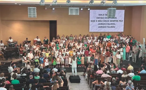 
          Imagem ilustrativa da imagem Musicais, cantatas e serenata para celebrar o Natal
          