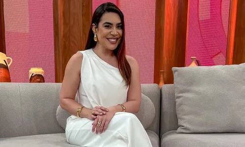 
          Imagem ilustrativa da imagem Naiara Azevedo sobre violência doméstica: 'Um ano que eu estou vivendo de fato'
          